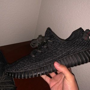 Yeezy V1 Pirate Black